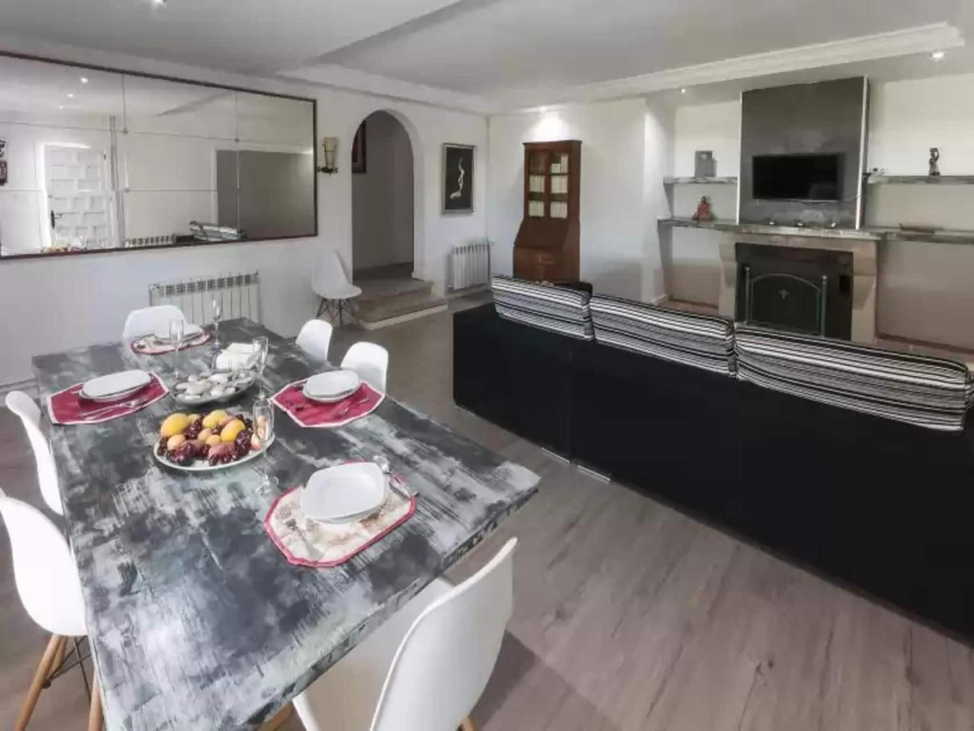 Villa With Private Pool In Ador Екстериор снимка