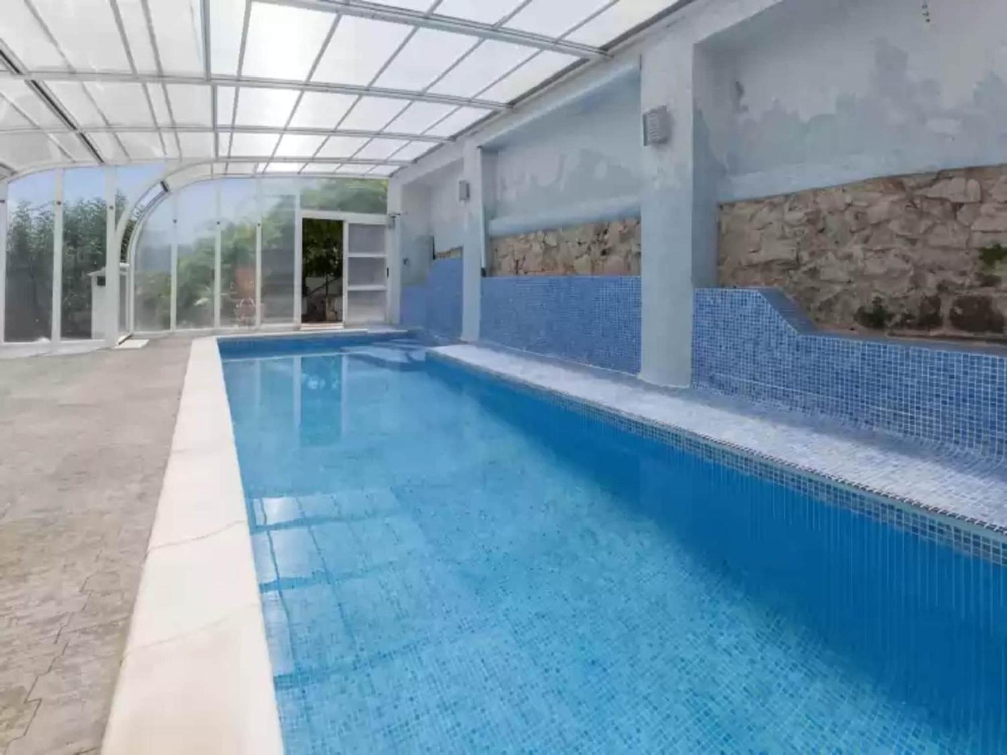 Villa With Private Pool In Ador Екстериор снимка